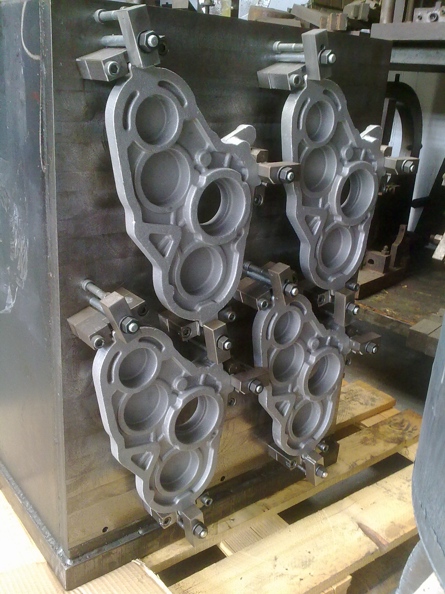 Lavorazione componenti meccanici alluminio Qmec srl 